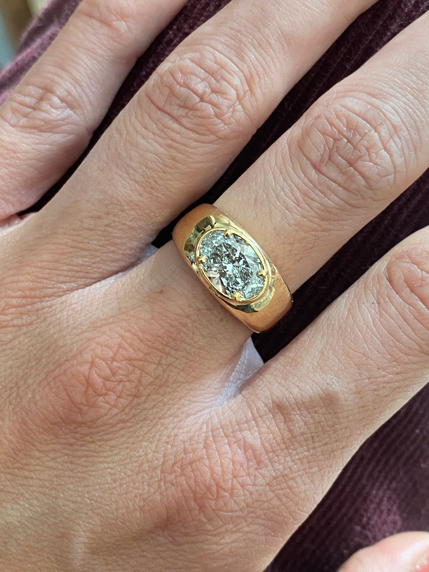 Blossom : 14k oval diamond ring