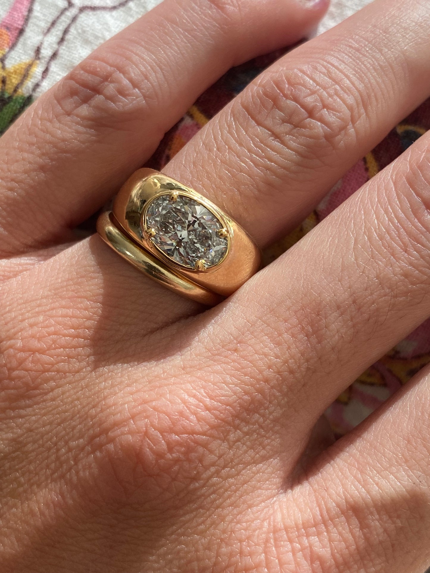 Blossom : 14k oval diamond ring